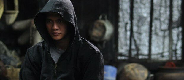 Wall Punching Badassness in The Raid 2: Berandal Trailer